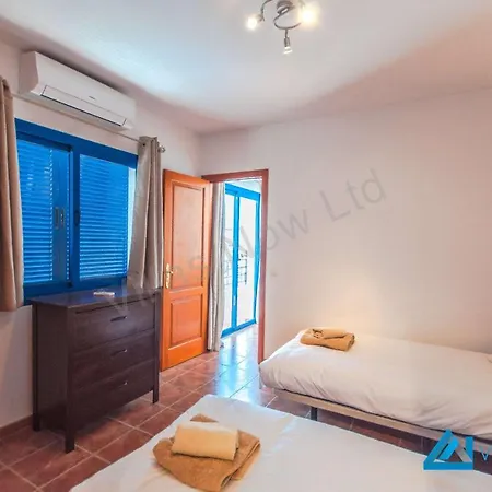 158 - Elana Presented By Now Ltd Villa *